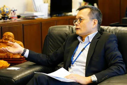 台汽電張董事長